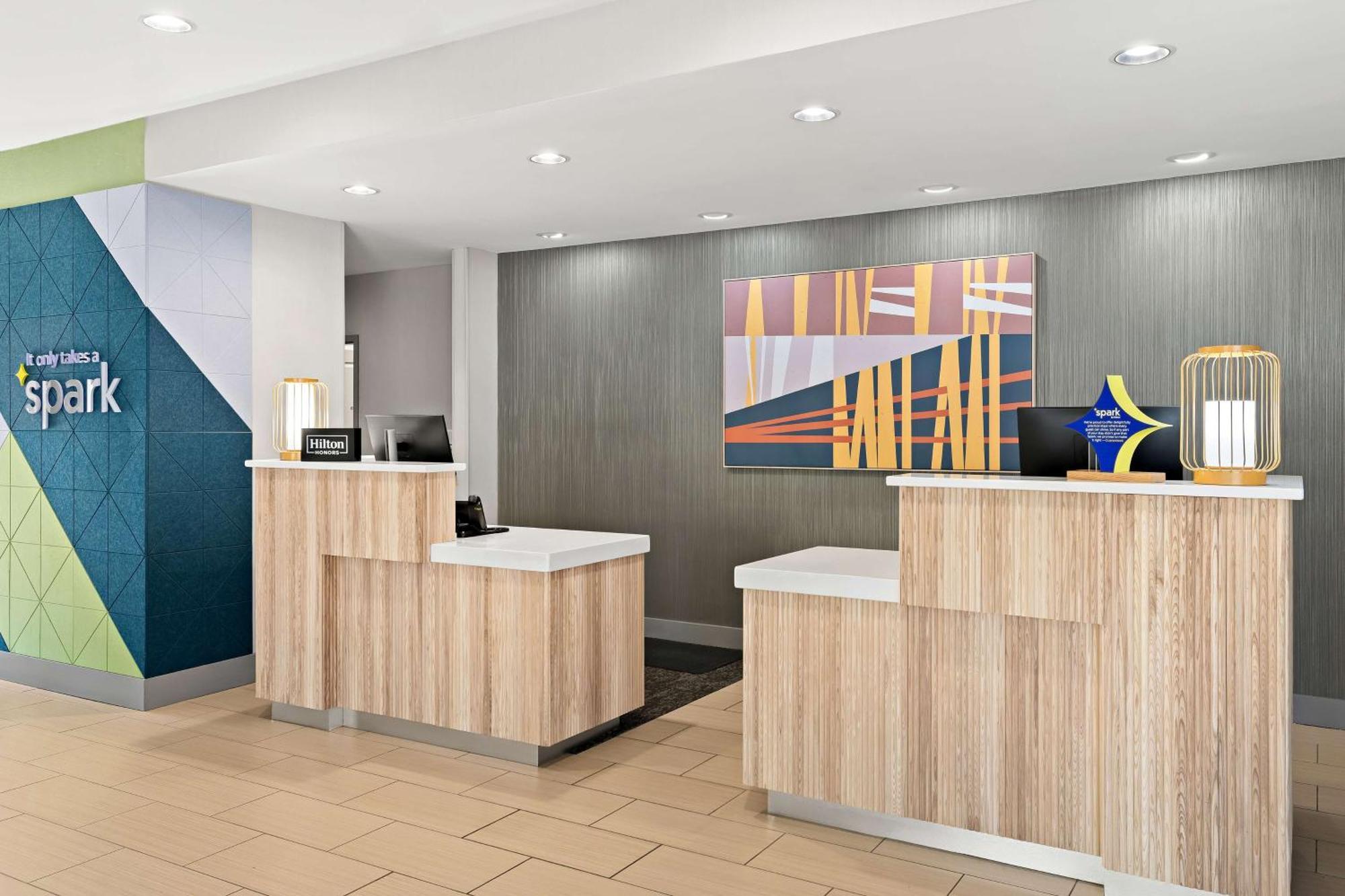 Spark By Hilton Little Rock West Exterior photo